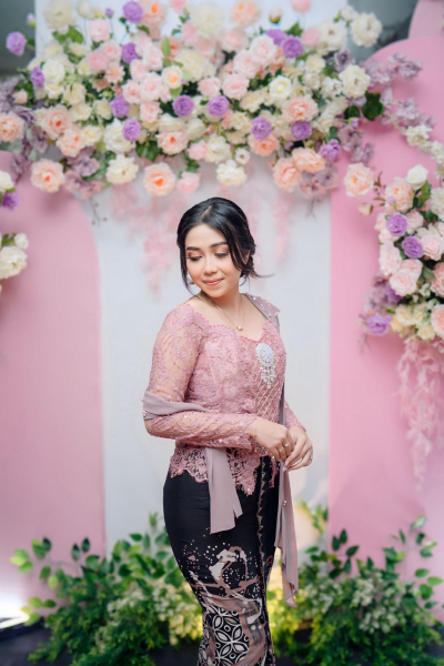 Kebaya 4 Kebaya 4